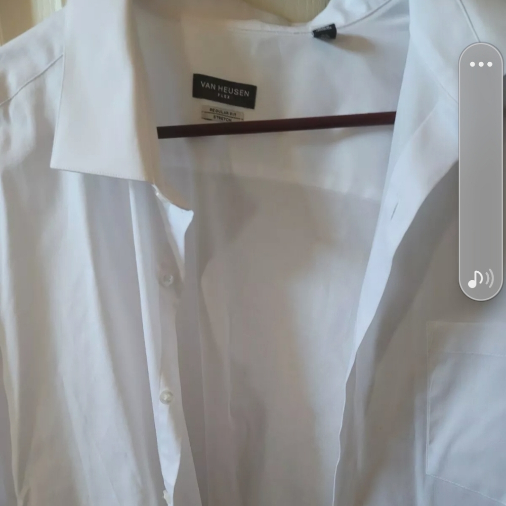 Van heusen Men's Long Sleeve Shirt